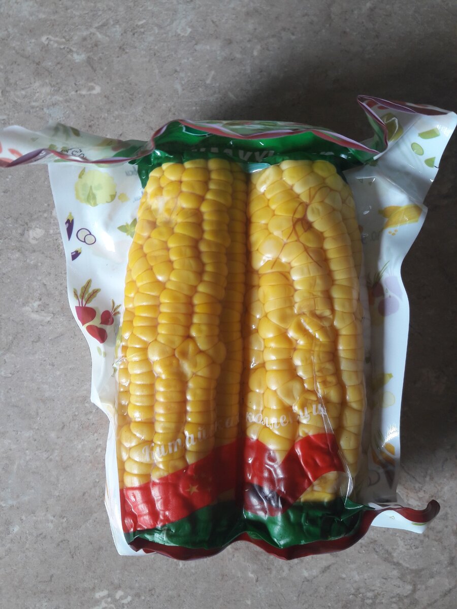 кукуруза в упаковке.