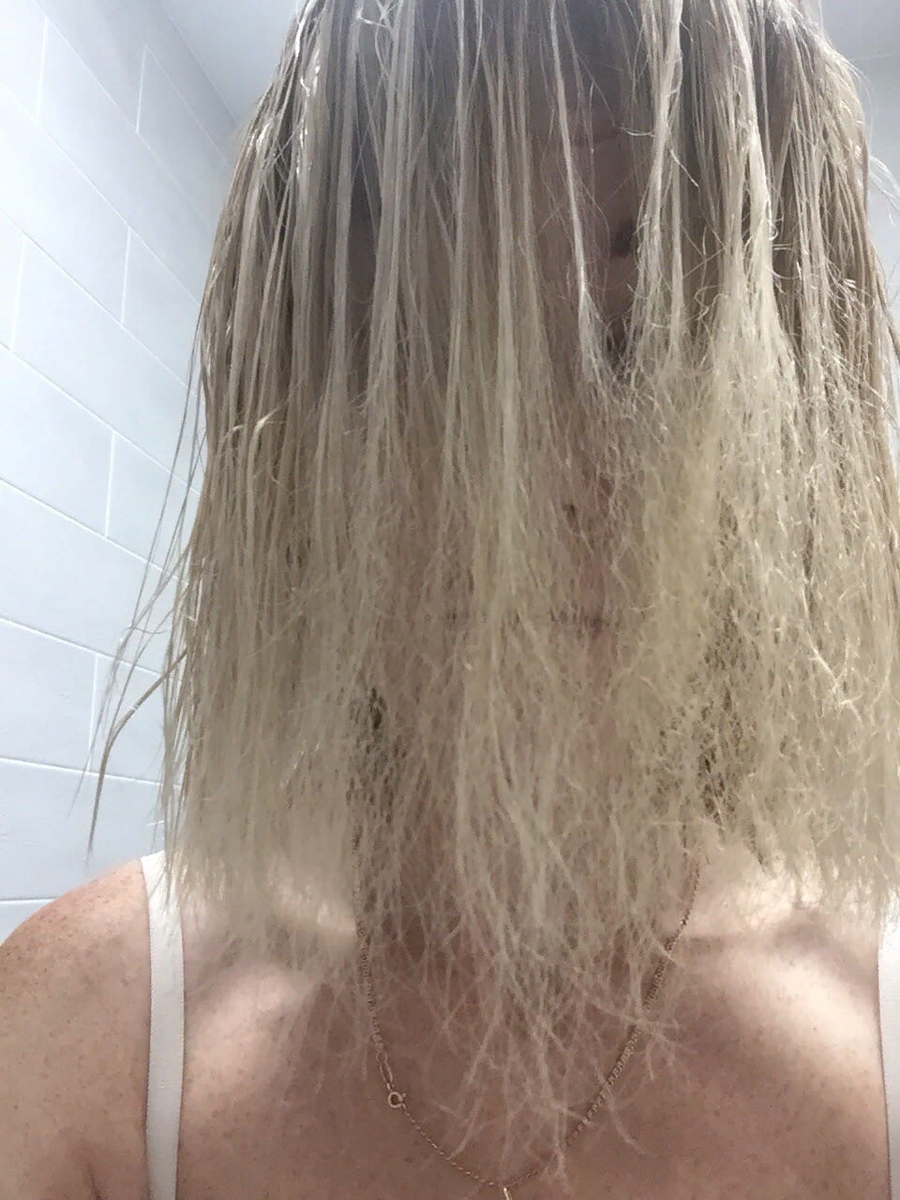 Кончики похоже на кальмаров или мочалку из-за переосветления.