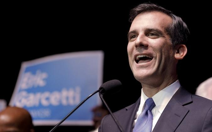 Мэр Лос-Анджелеса Ж. Гарсетти. «Будут тусоваться - отклЮчим газ!»