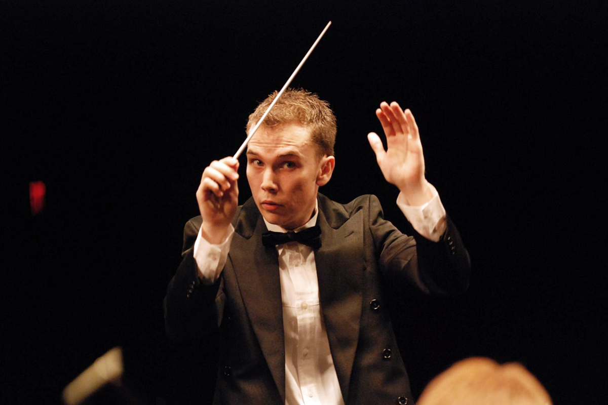 зачем нужен оркестр. зачем нужен дирижер и почему. функции дирижера в оркестре. дирижер. понятие симфонический оркестр.