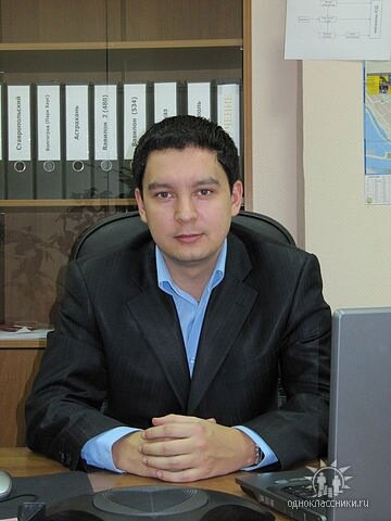 Из личного архива. Давняя фотка. Работал тогда в Техносиле. Отвечал за ЮФО.