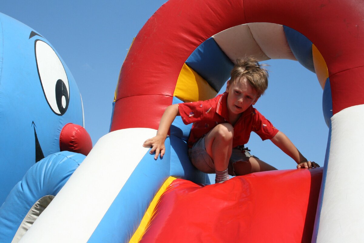 Аттракцион "Батутный комплекс Осьминог" из моей коллекции аттракционов www.es911.ru