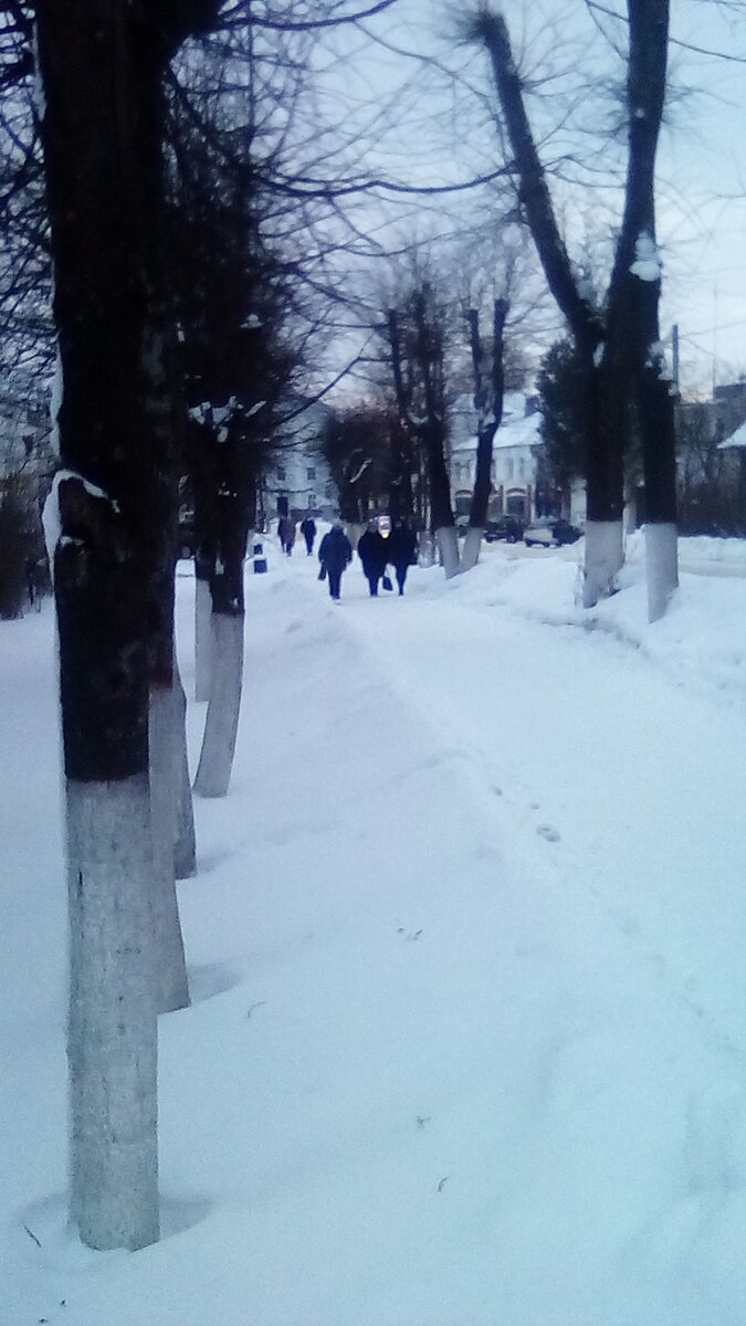Вечерний город