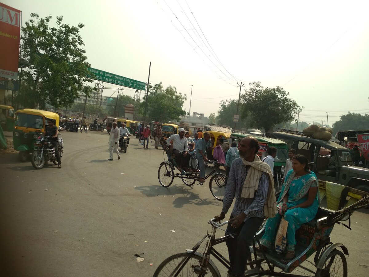 Утро в Горакхпуре