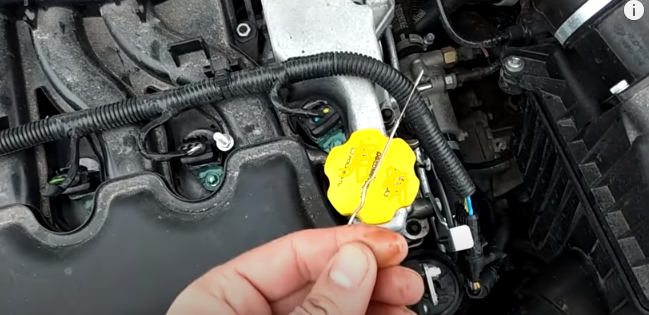 Как я быстро оцениваю состояние мотора на машинах, которые покупаю, без поездки в сервис