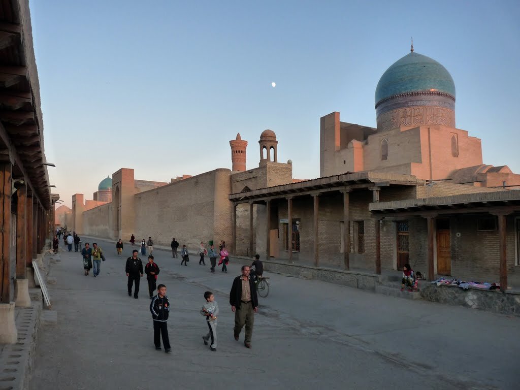 Вечерняя Бухара