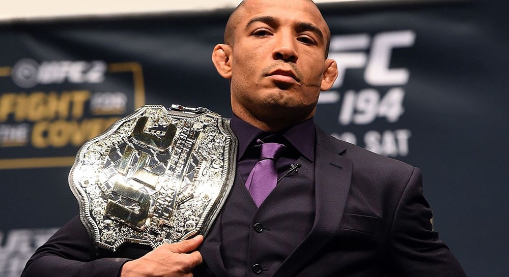 Бывший чемпион UFC в полулёгком весе, бразилец Жозе Альдо разместил свежий пост в своём «инстаграме», который он посвятил победе, одержанной в бою с американским бойцом смешанных единоборств пуэрториканского происхождения Робом Фонтом. Соперники встречались на турнире UFC Vegas 44. 
💬 «Спасибо вам, мои фанаты, спасибо, Бразилия! Благодарю всю мою команду и семью! Я преследую свою мечту — я хочу стать чемпионом в этой категории, и никто меня не остановит», — написал Альдо.

