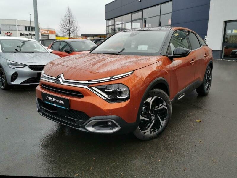 Citroen C4. Источник иллюстрации - Яндекс.Картинки