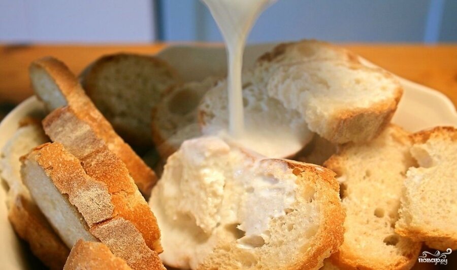 Белый хлеб с молоком рецепт. Хлебный Мякиш Мякиш хлебный. Мякоть хлеба. Хлебная кашица. Мякиш белого хлеба.