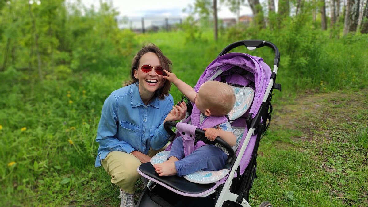 Во время беременности два года декрета за городом казались отличной идей