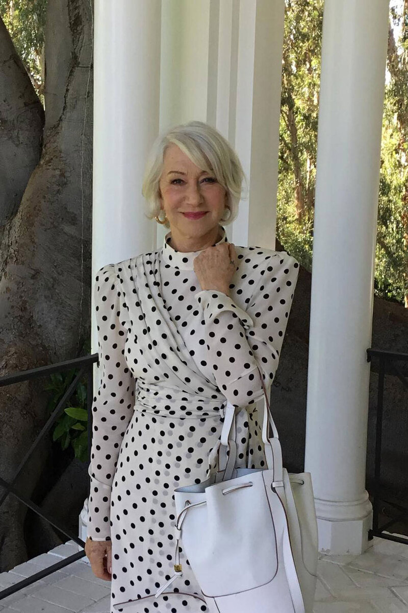 Женщина в 60 лет как должна выглядеть How To Be A Masterpiece During Menopause Inspire Health Magazine