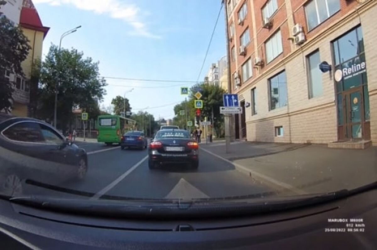    В Тюмени после видео в соцсети оштрафовали водителя автобуса