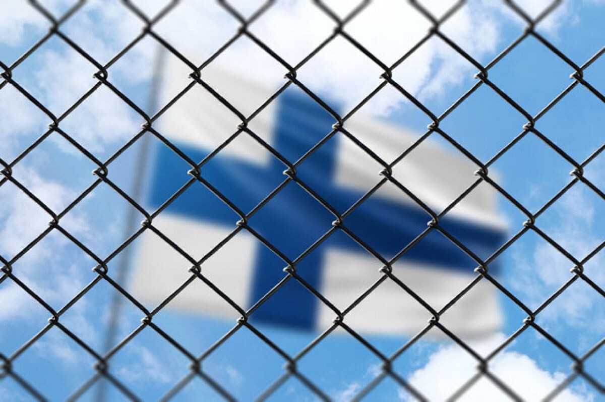    Торгпредство РФ напомнило россиянам правила пересечения границы с ЕС