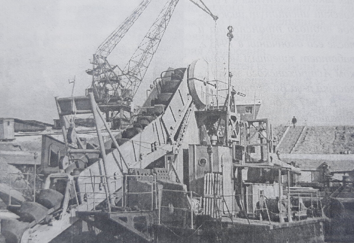 Земснаряд для малых рек производства СРМЗ, 1959 год