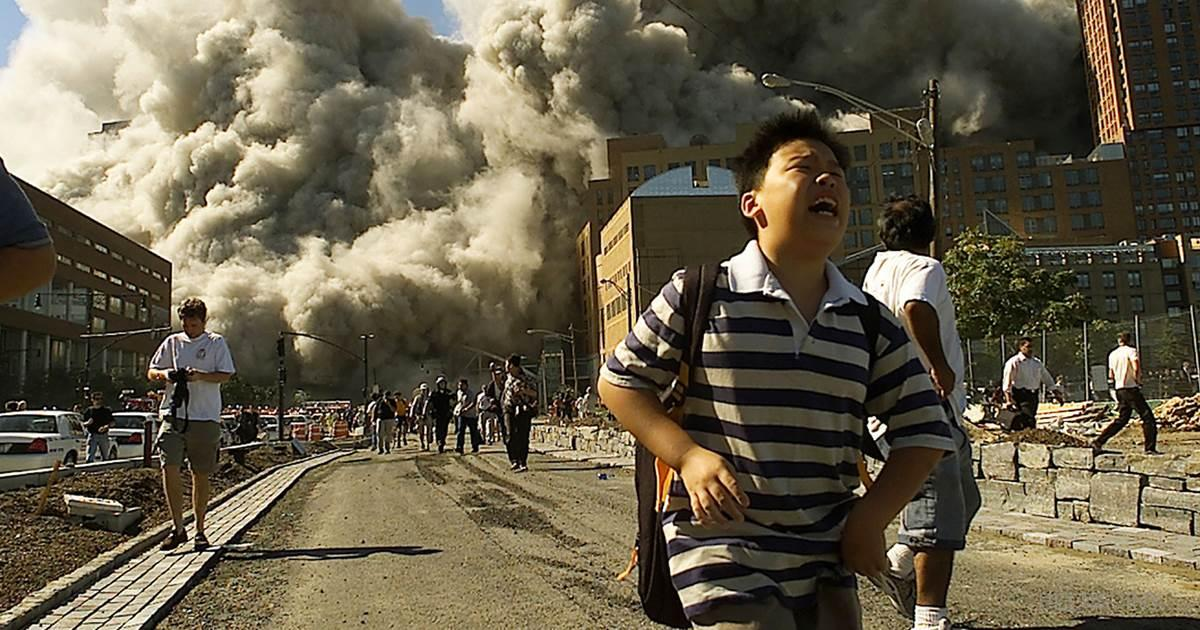 Что случилось в 2001 году. Башни-Близнецы 11 сентября 2001. Теракт 11 сентября 2001 года башни Близнецы.