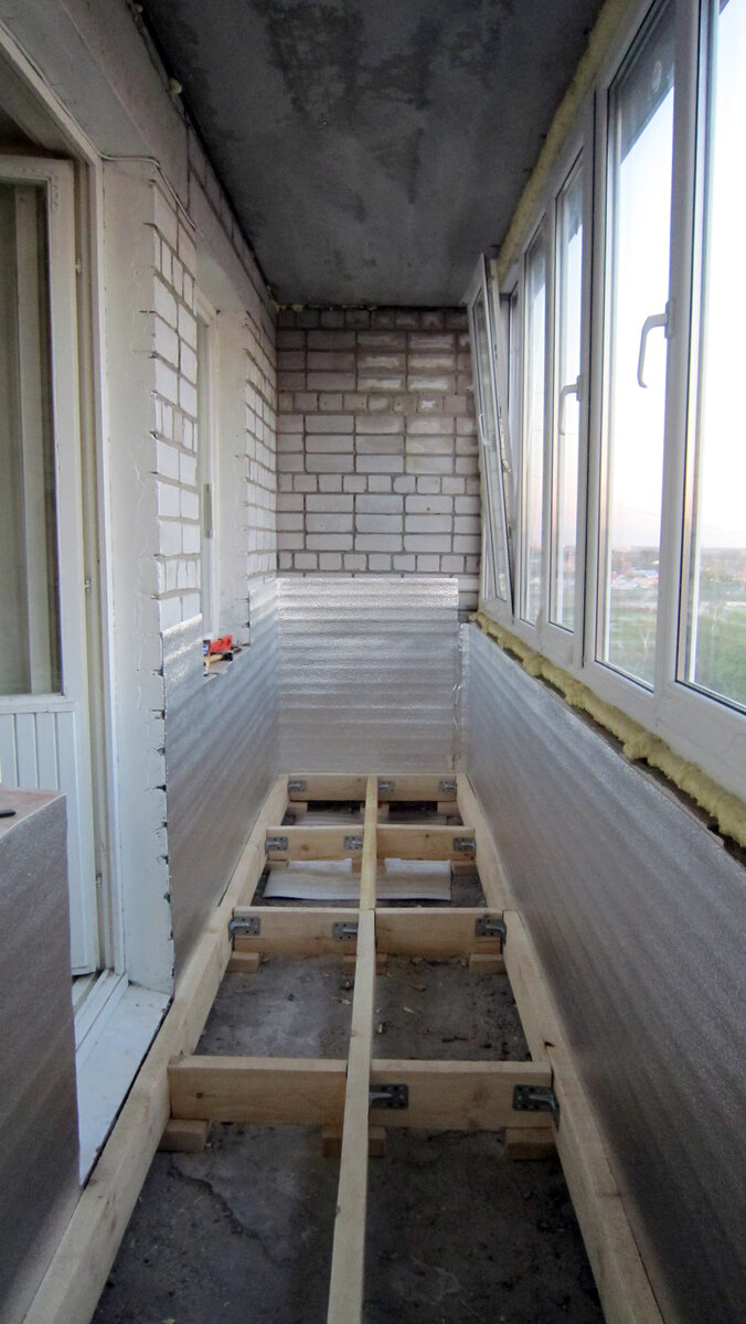Основные требования к конструкции балконного потолка