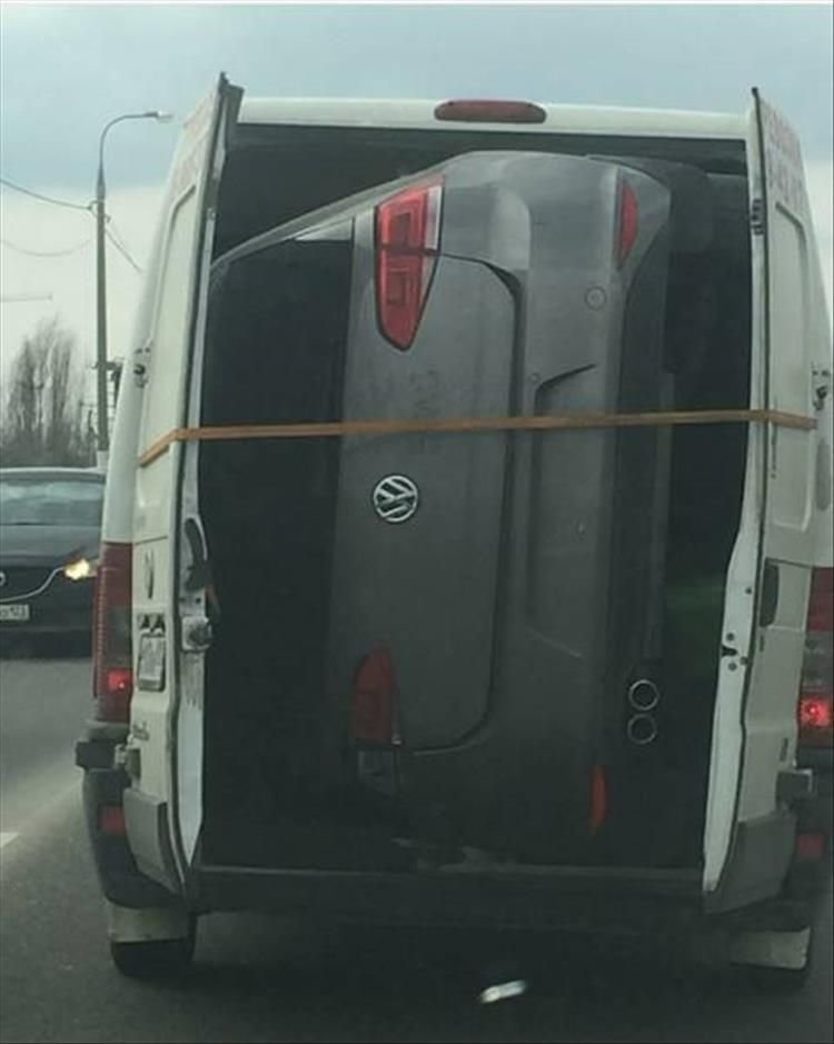 Когда не хватает денег на эвакуатор!