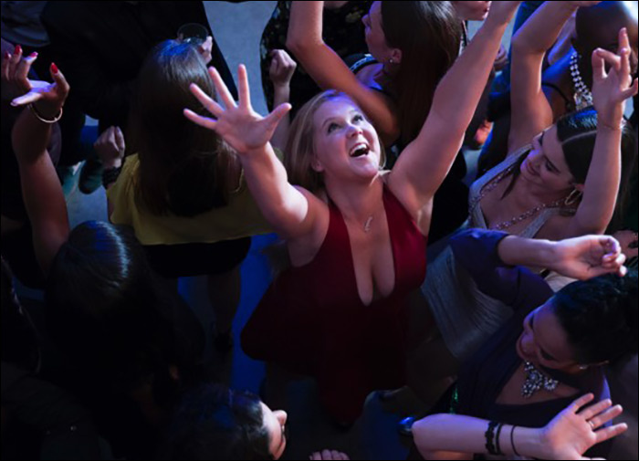 Кадр из фильма “Красотка на всю голову”