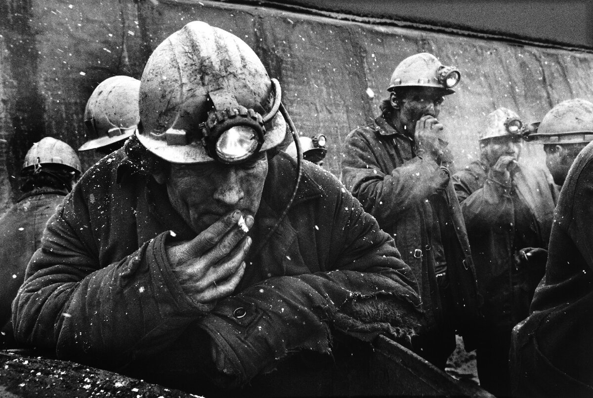 Шахтёр, фото, вероятно, времён СССР