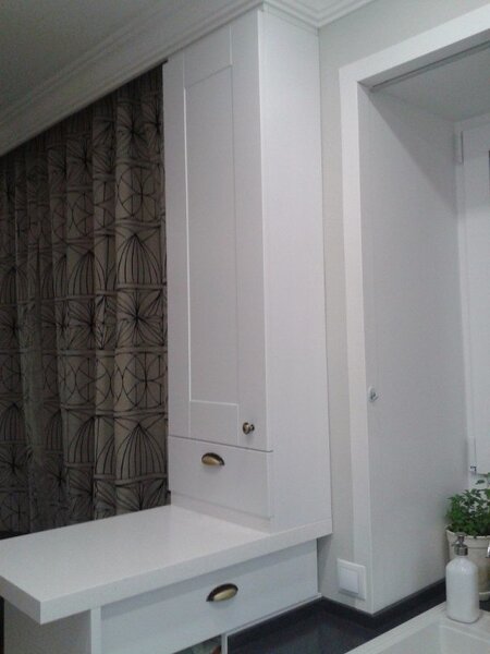 Барная стойка со стороны комнаты