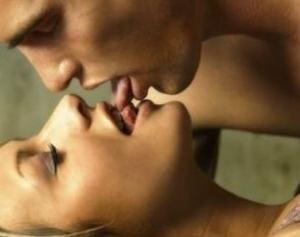 Порно твой французский поцелуй караоке: 5 видео найдено