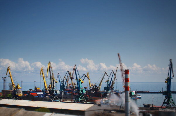 Таганрогский морской порт в наши дни	