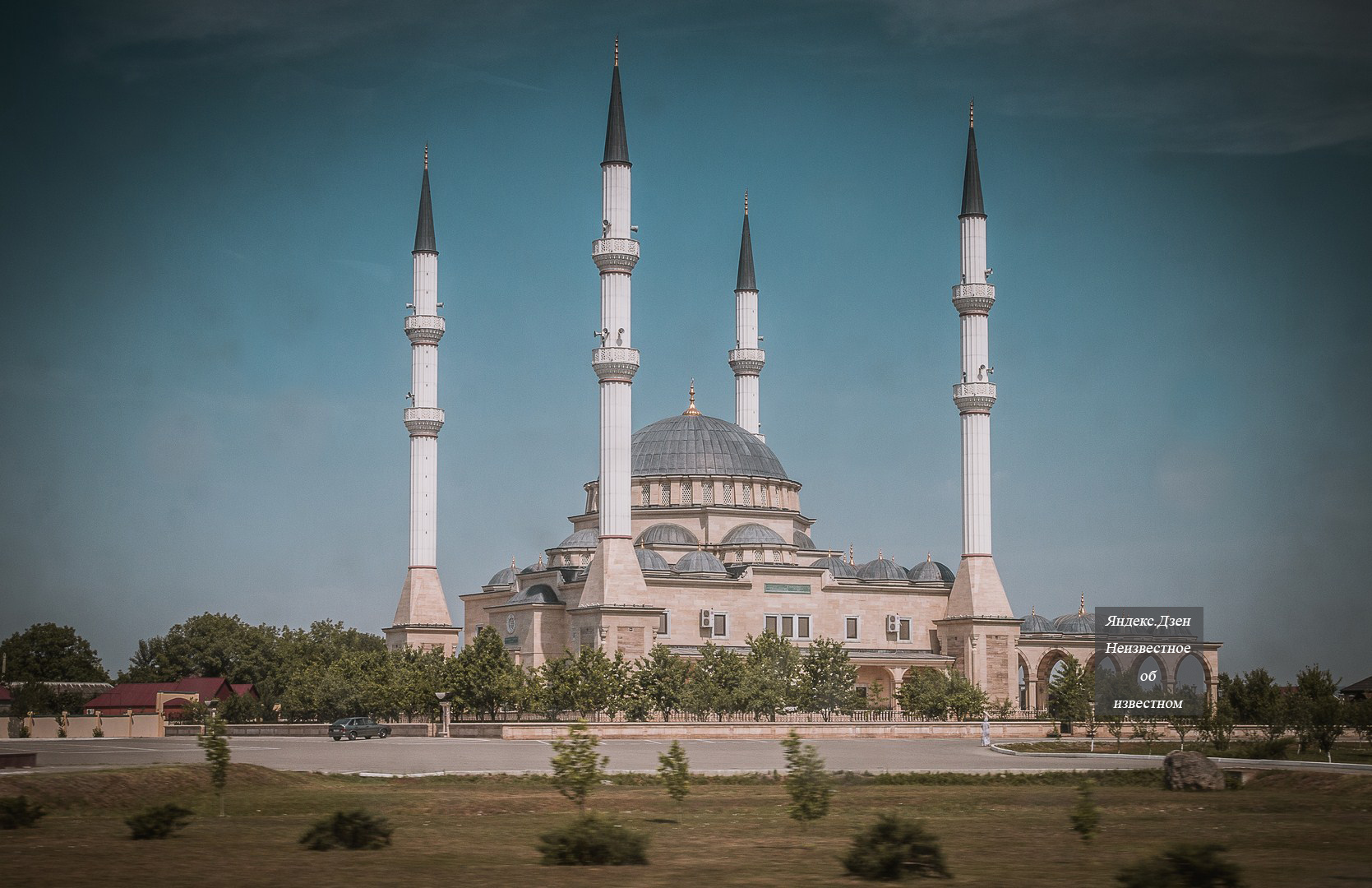 Мечеть Бурса минарет
