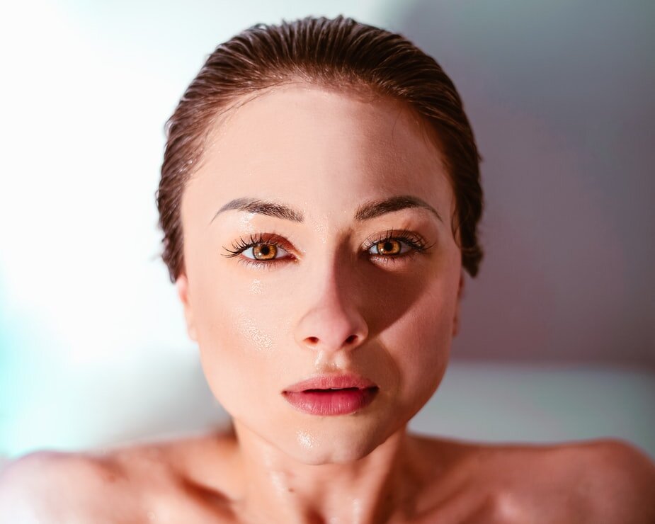 https://images.unsplash.com/photo-1551185887-26a932b61669?ixlib=rb-1.2.1&ixid=eyJhcHBfaWQiOjEyMDd9&auto=format&fit=crop&w=925&q=80