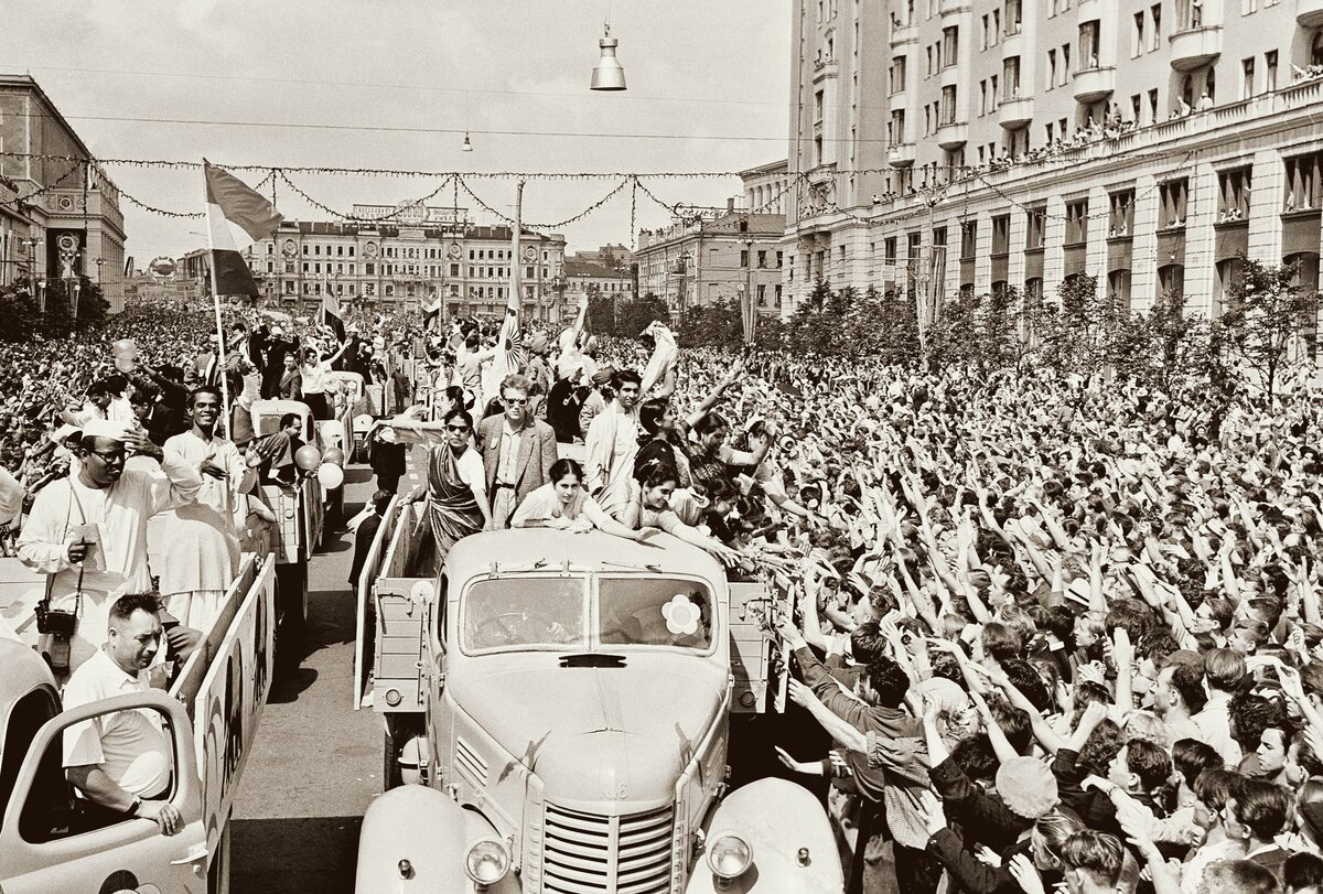 фестиваль студентов и молодёжи в СССР, фестиваль студентов и молодёжи в 1957 году, иностранцы в СССР
