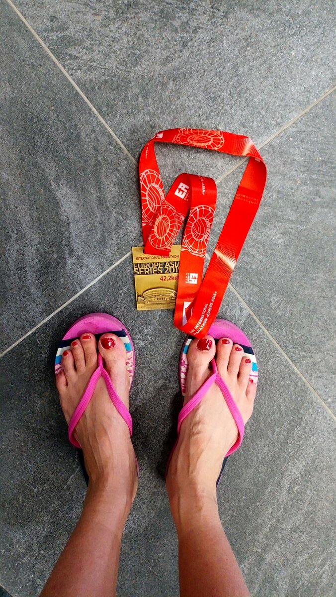 женский способ маскировки;)