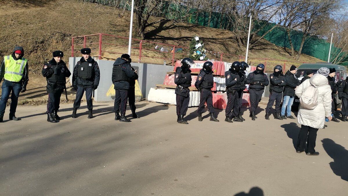 На второй день сотрудники полиции были подготовлены более основательно