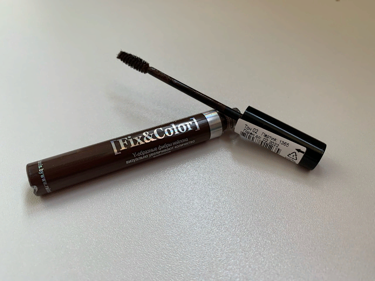 Оттеночный гель для бровей  FIX & COLOR от  Relouis