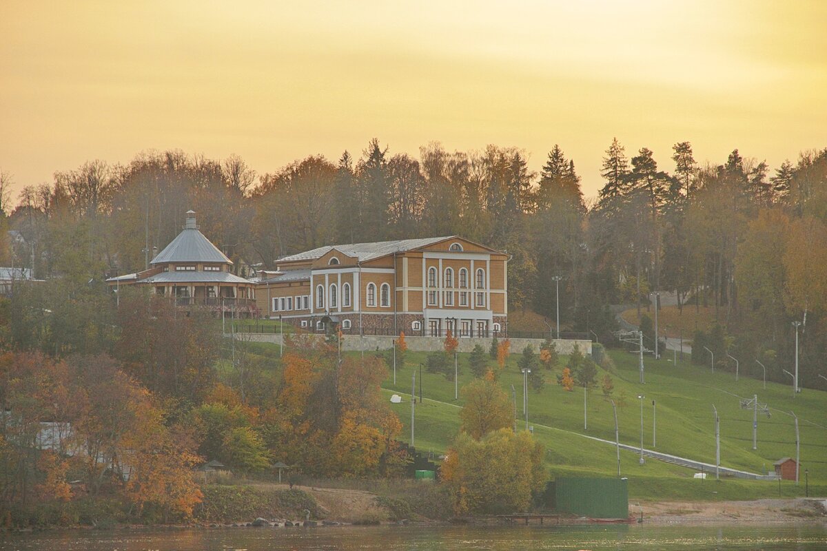 Плёса город фото резеденция главы города