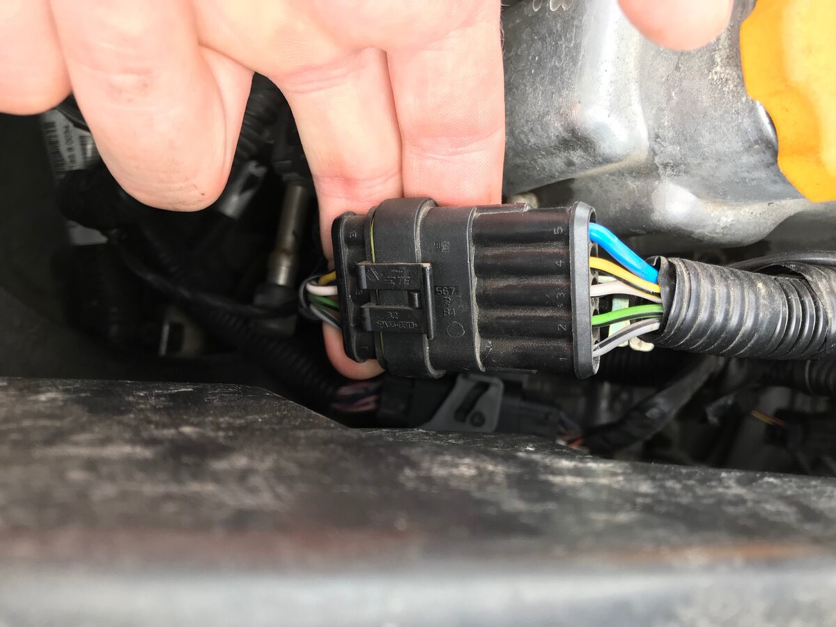 Разъем подключения катушек зажигания