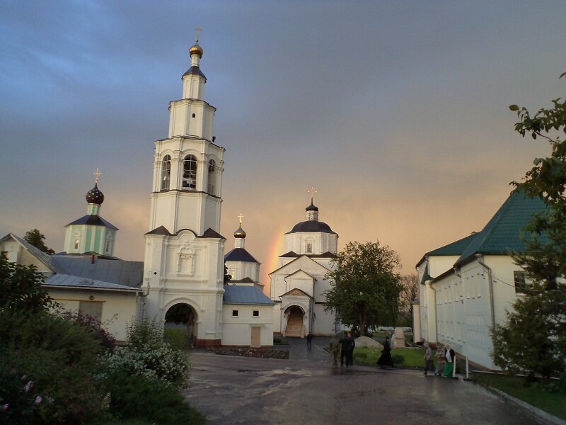 Радуга в Рыльском монастыре. Мое фото.