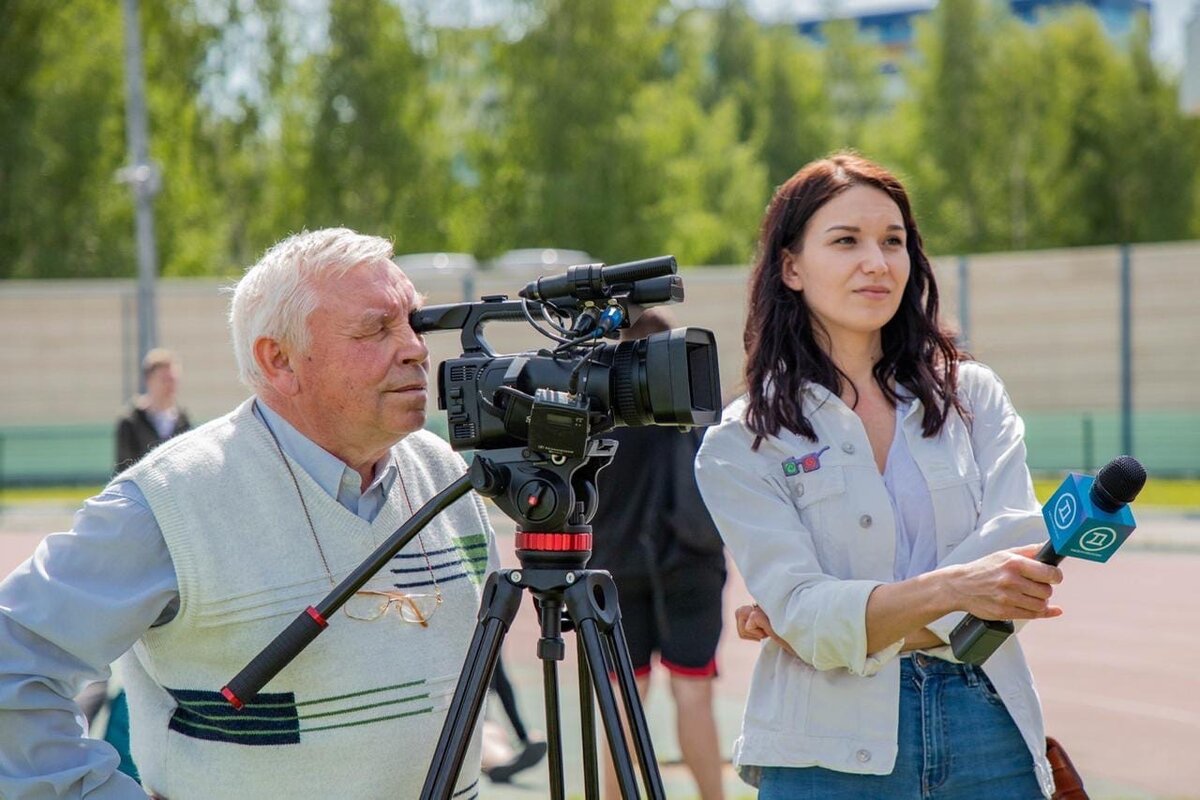 Мобильные операторы иваново. Оператор телевидения. Ведущие ТВ Домодедово. Домодедово ТВ корреспонденты. ВГИК операторы.