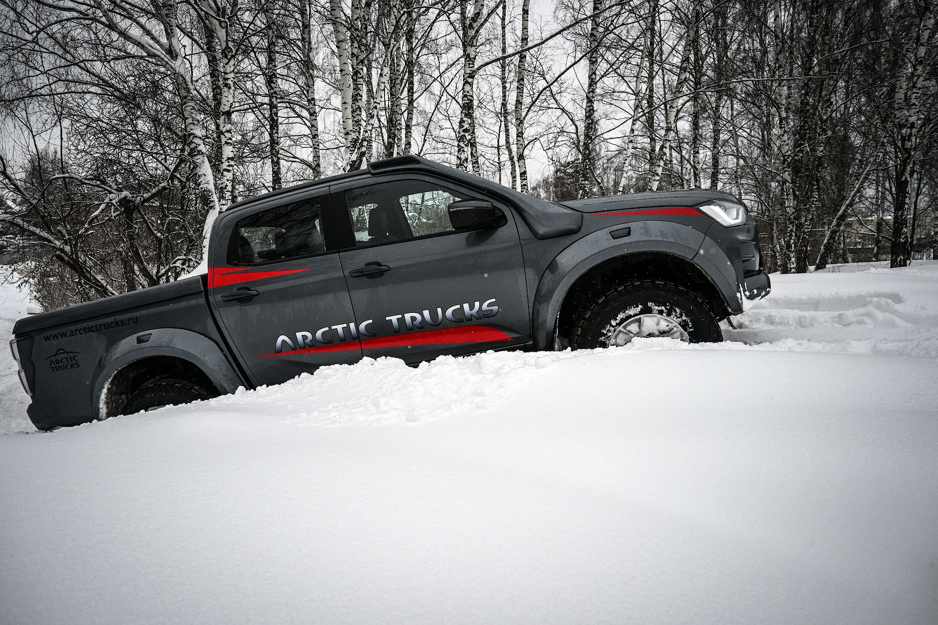 Пикап в законе на 35-х колесах. Проверил, насколько хорош ISUZU D-Max Arctic Trucks3