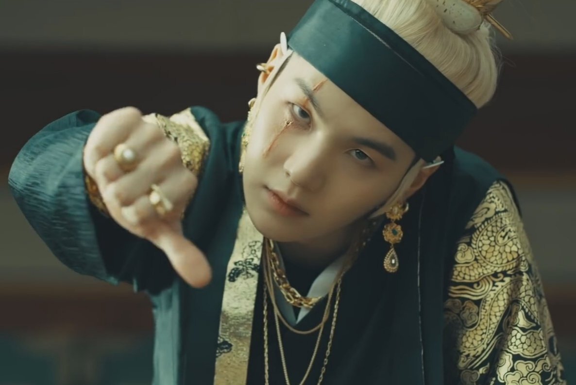 намджун хосок и юнги. бтс юнги daechwita. шуга бтс. шуга корейский рэпер рэперы республики корея. бтс 2013 юнги.