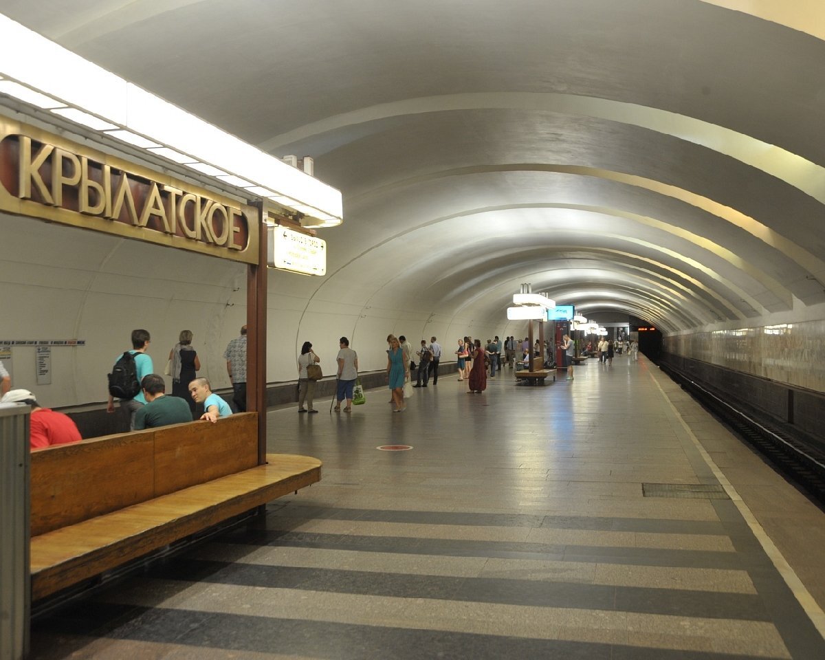 станция крылатское. станция метро крылатское. станция метро крылатское. станция метро крылатская. станция крылатское 1990.