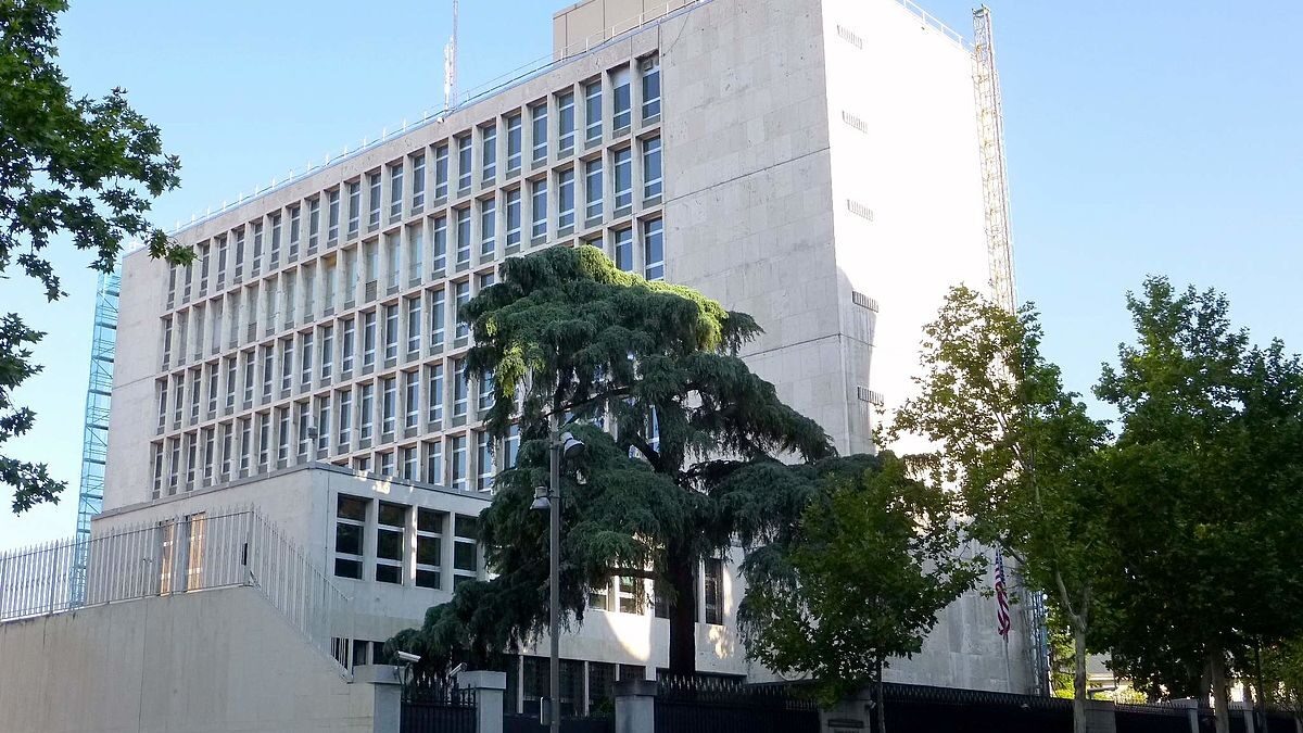    commons.wikimedia.org