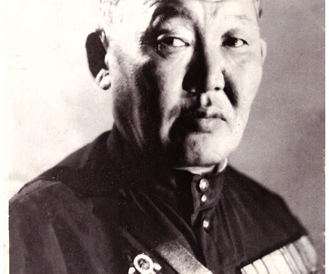 Обычный сельский учитель, герой Сталинграда, так и не получивший Героя Советского Союза