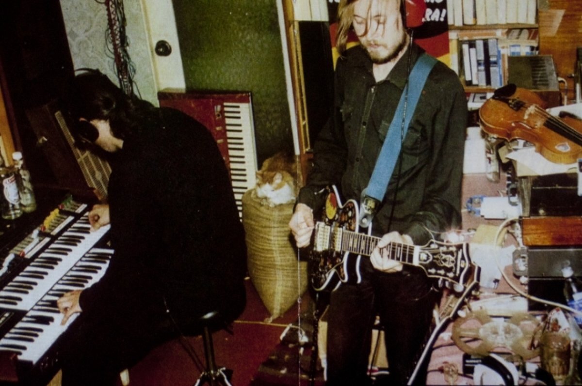    Омские музыканты сыграют на ста инструментах известную песню Егора Летова