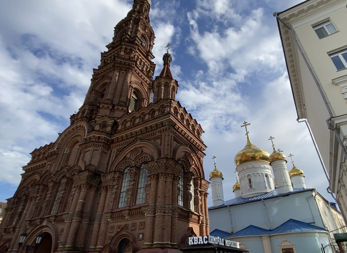 Собор Богоявления в Иркутске сверху