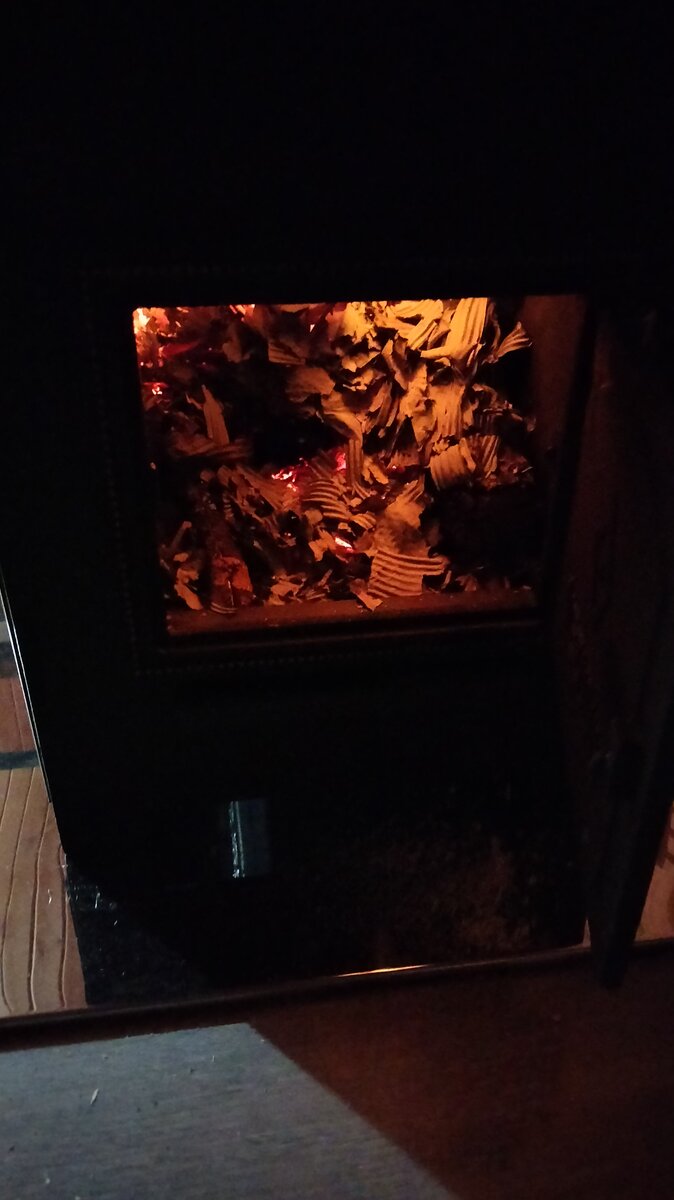 Вторая печь в работе.