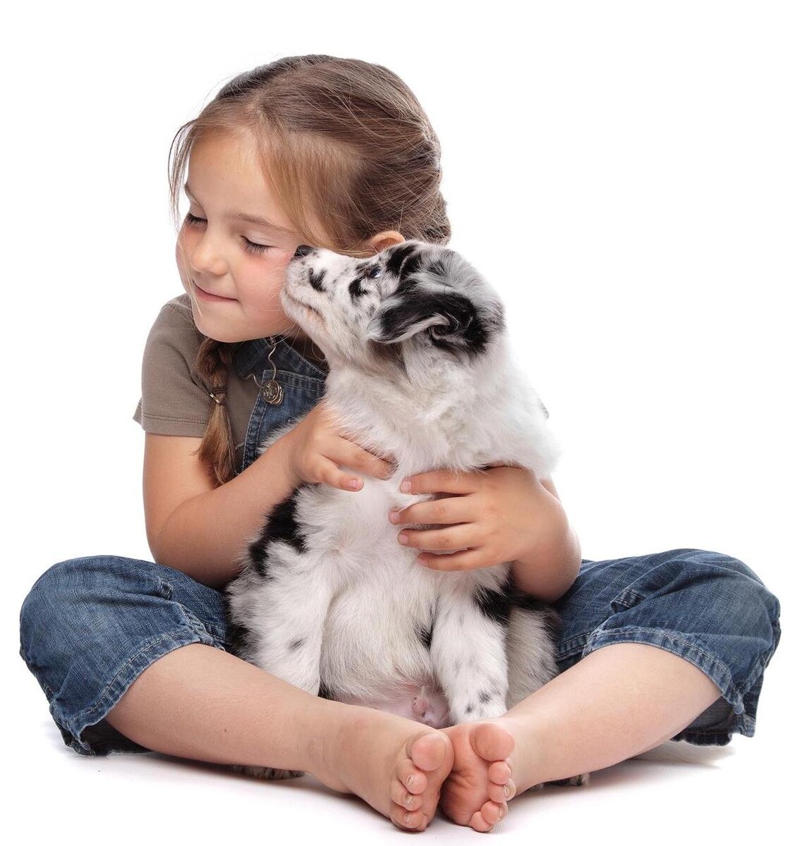 Почему собака не должна спать с ребенком в кровати?🐶👶