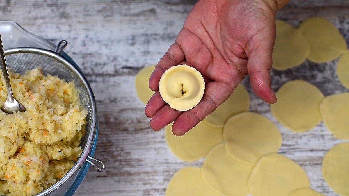 Пельмени с капустой – пошаговый рецепт приготовления с фото