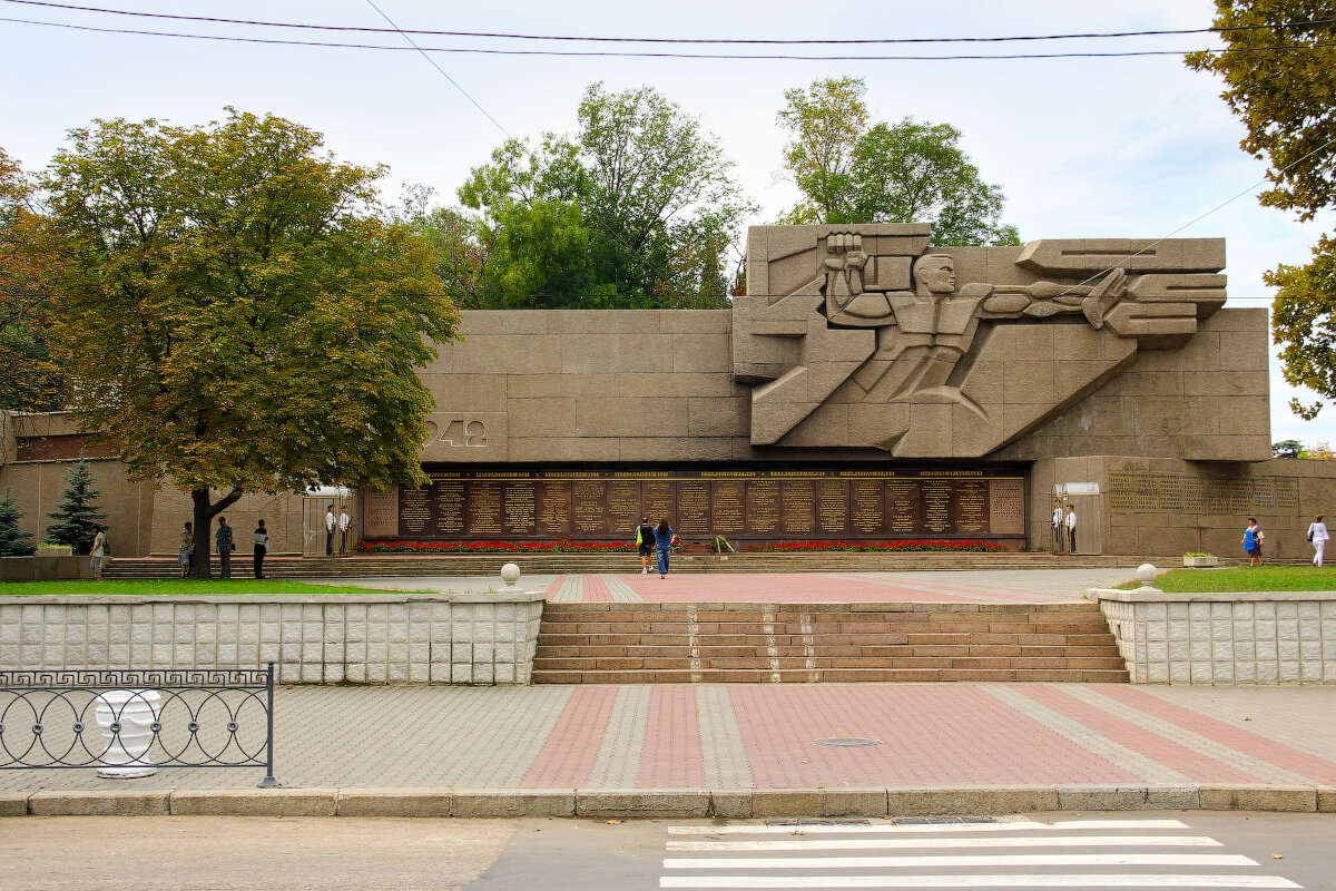 Вечный огонь в севастополе фото