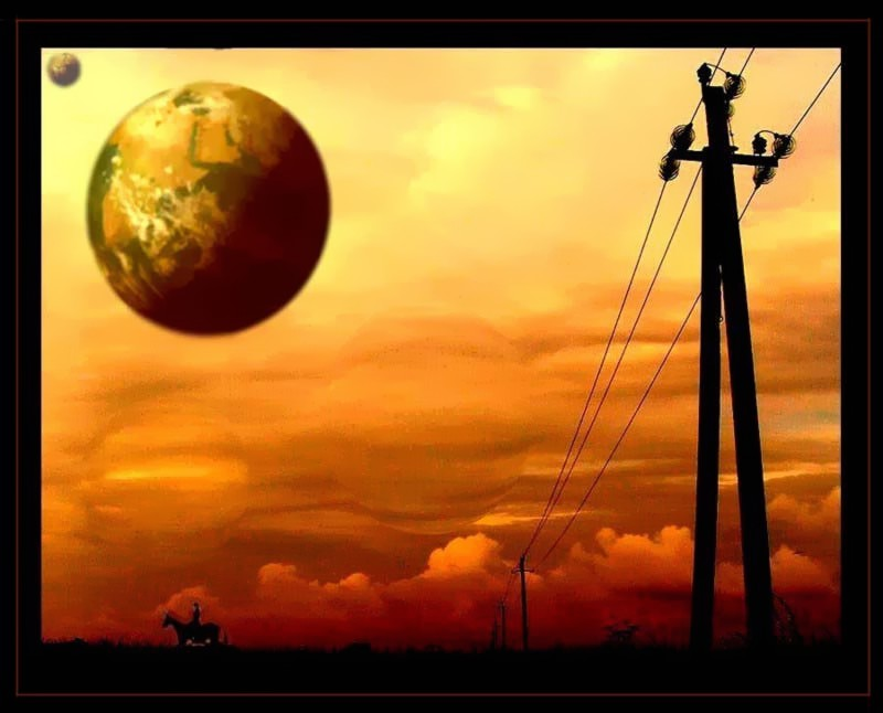 много много лет назад я мнила себя великим фотографом, этот пейзаж с нашей дачи, криво отфотошоплен, но зато смело могу сказать - это моя работа ...фейспалм*