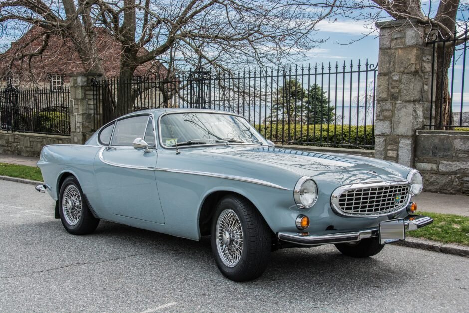 Volvo P1800