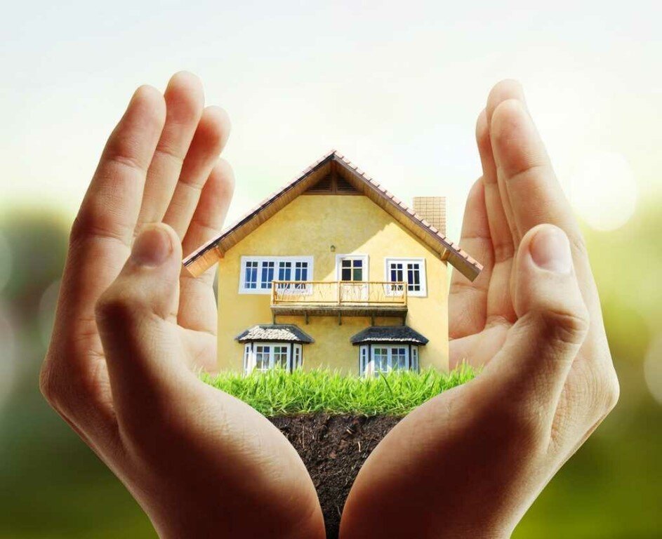 Сейчас нам всем просто нужно продержаться на плаву и сохранить не только нашу жизнь но и наше имущество, которое досталось тяжелым трудом!